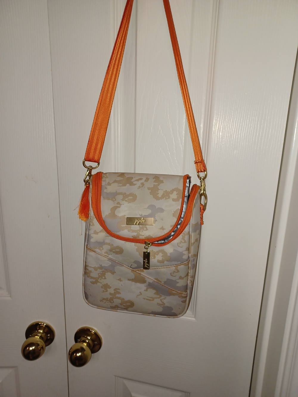 Ju-ju-be Lunch Bag in Beige Camo with Orange Trim